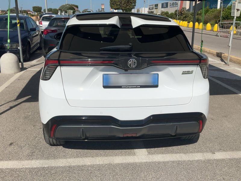 MG 4 electric drive 320 kW Xpower AWD 2024 – снимка 7