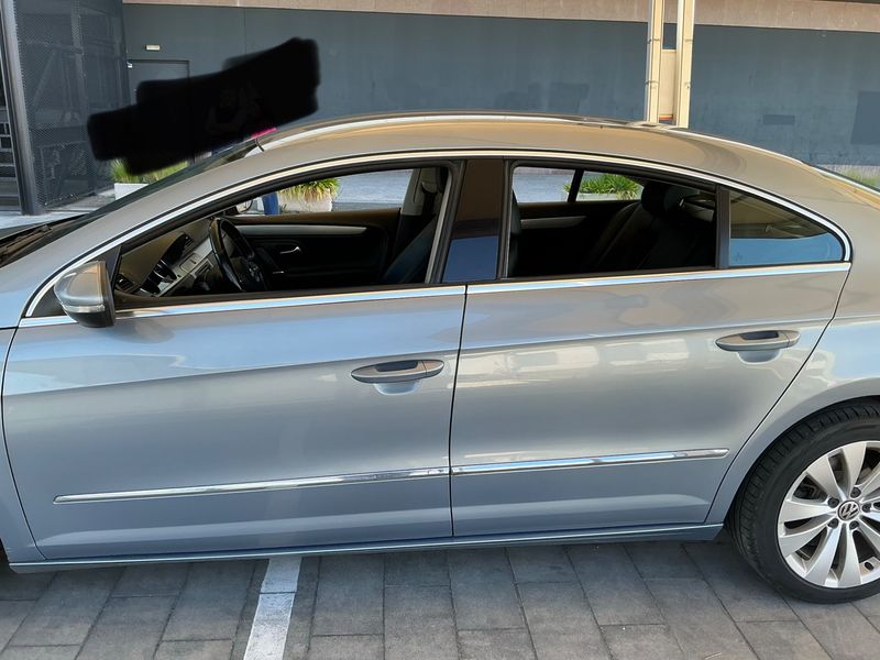Volkswagen Passat CC 2.0 TDI 2009 – снимка 4