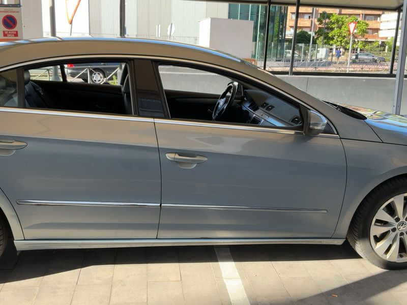 Volkswagen Passat CC 2.0 TDI 2009 – снимка 10