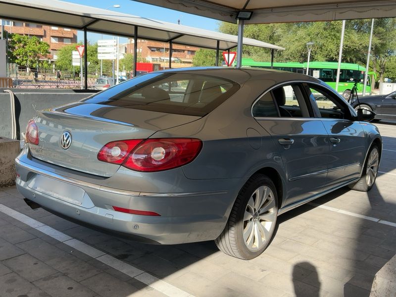 Volkswagen Passat CC 2.0 TDI 2009 – снимка 8