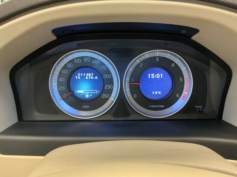 Volvo V70 2.0 D4 Summum 2011 – снимка 19