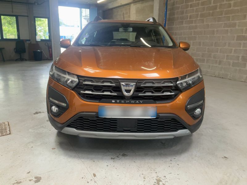 Dacia Sandero 1.0 TCe LPG Stepway Comfort 2021 – снимка 14