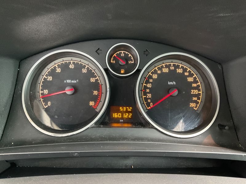 Opel Zafira 2.2 Cosmo 2006 – снимка 4