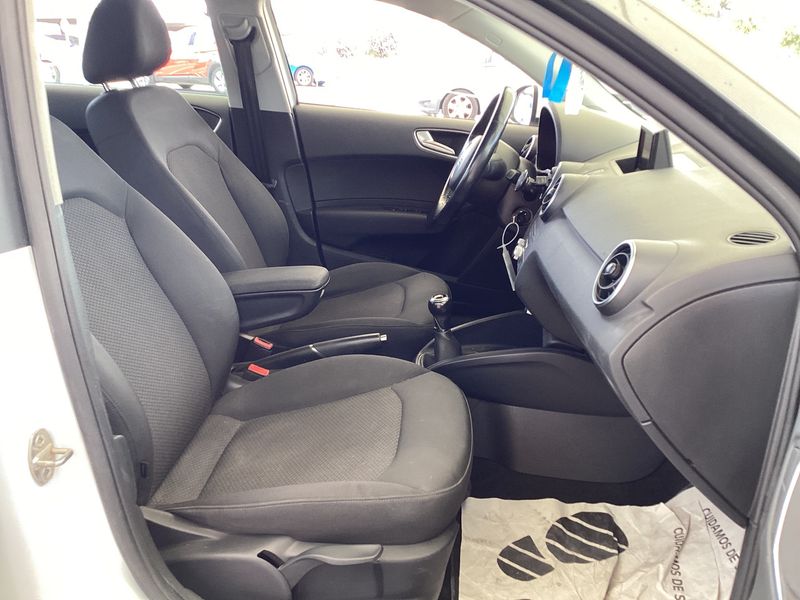 Audi A1 Sportback 1.6 TDI Attraction 2017 – снимка 16
