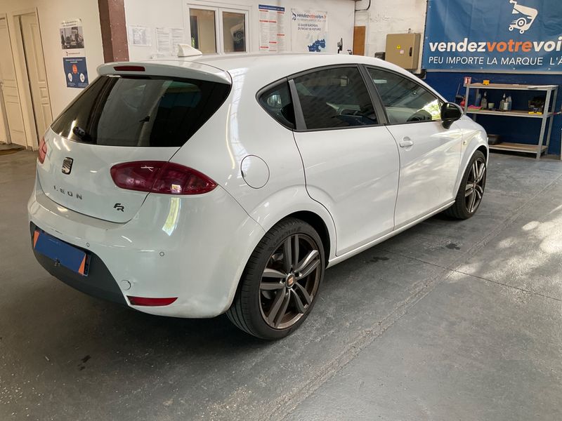 Seat Leon 1.8 TSI FR 2011 – снимка 2
