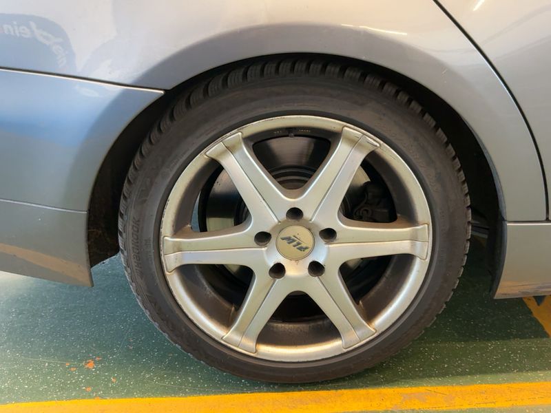 BMW 3er 330d 2009 – снимка 18