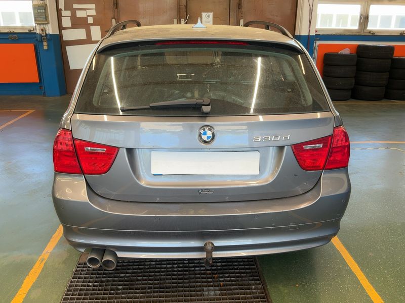 BMW 3er 330d 2009 – снимка 5