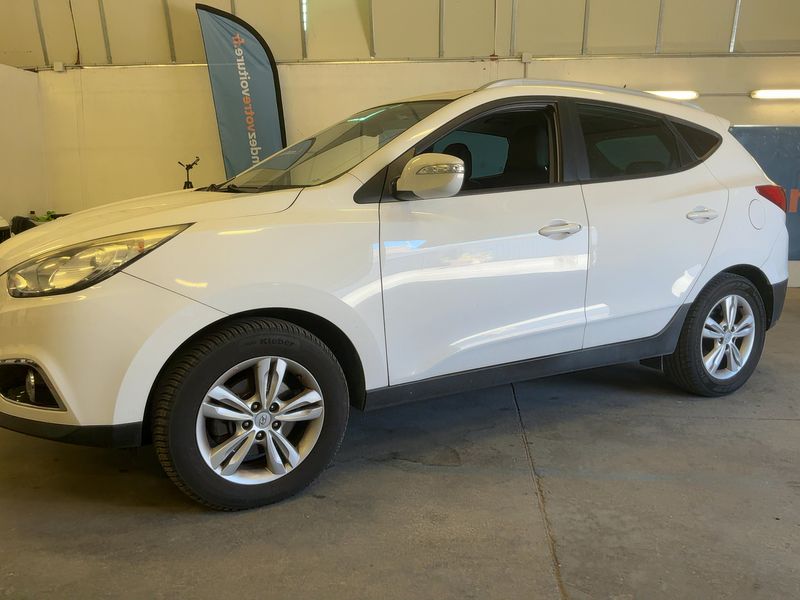 Hyundai ix35 1.7 CRDi Classic 2WD 2012 – снимка 2