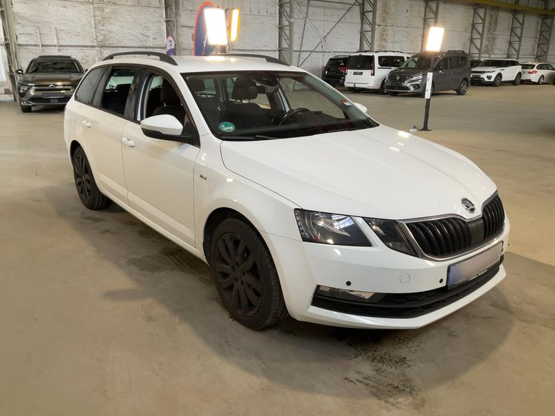Skoda Octavia 1.5 TSI ACT Clever 2018 – снимка 12