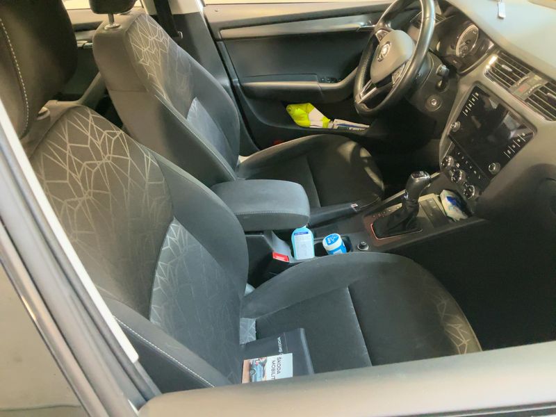 Skoda Octavia 1.5 TSI ACT Clever 2018 – снимка 17