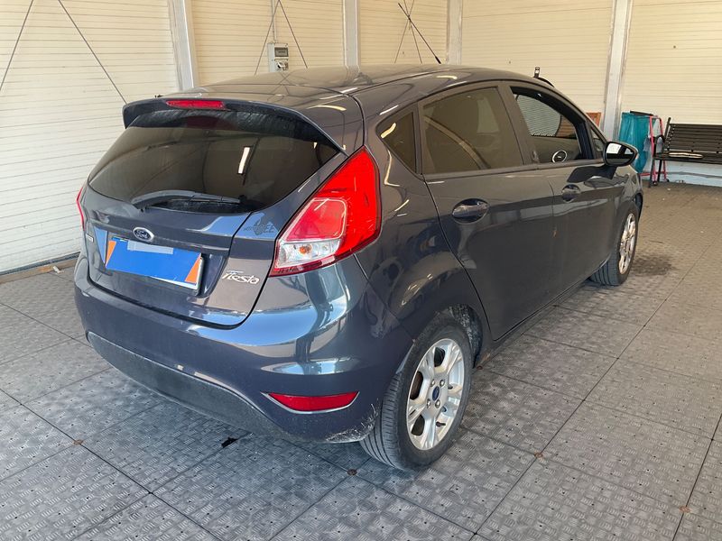 Ford Fiesta 1.0 Trend 2013 – снимка 2