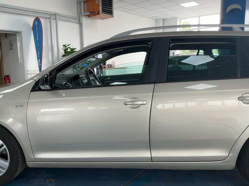 Volkswagen Golf VI 1.6 TDI Match 2013 – снимка 4