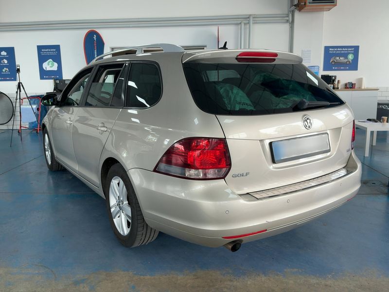 Volkswagen Golf VI 1.6 TDI Match 2013 – снимка на щета 6