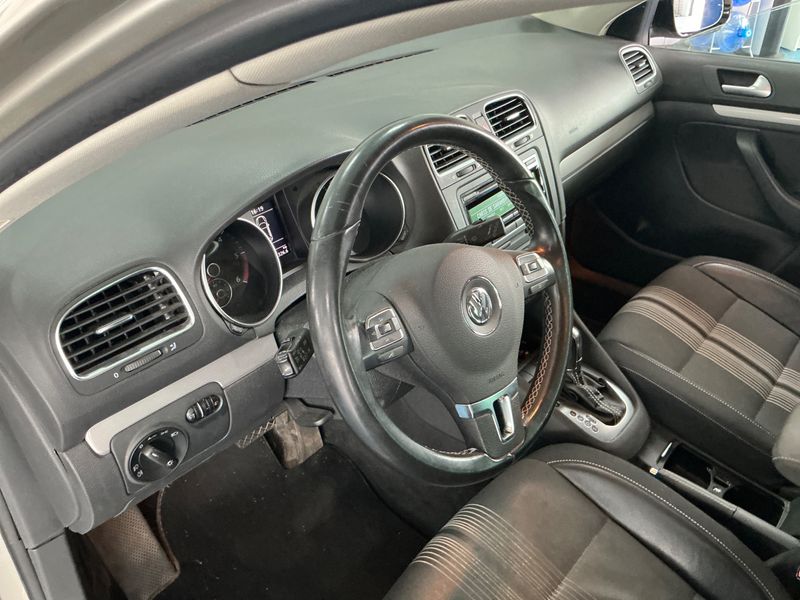 Volkswagen Golf VI 1.6 TDI Match 2013 – снимка на щета 37