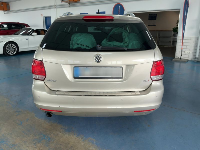 Volkswagen Golf VI 1.6 TDI Match 2013 – снимка на щета 7