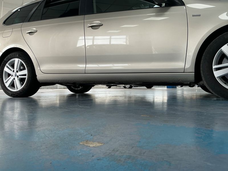 Volkswagen Golf VI 1.6 TDI Match 2013 – снимка 29