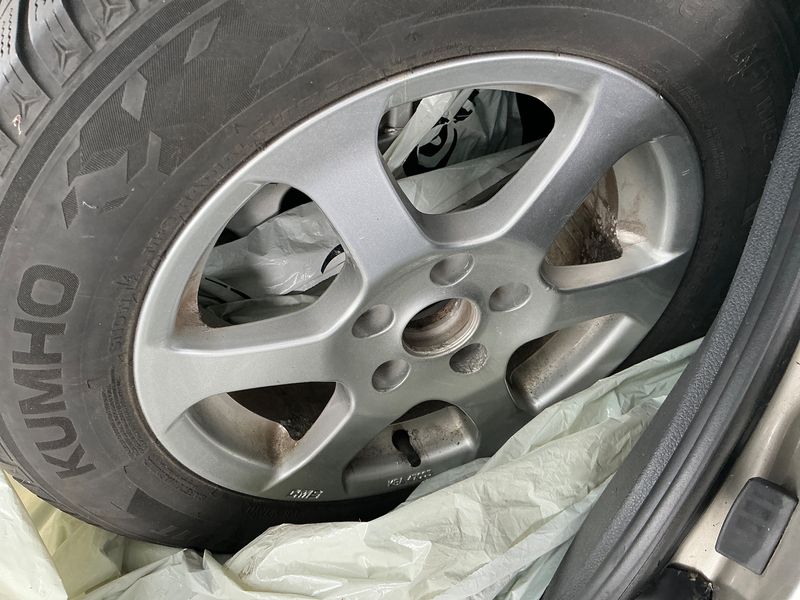 Volkswagen Golf VI 1.6 TDI Match 2013 – снимка на щета 40