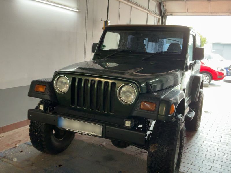 Jeep Wrangler 4.0 Sahara 1997 – снимка 1