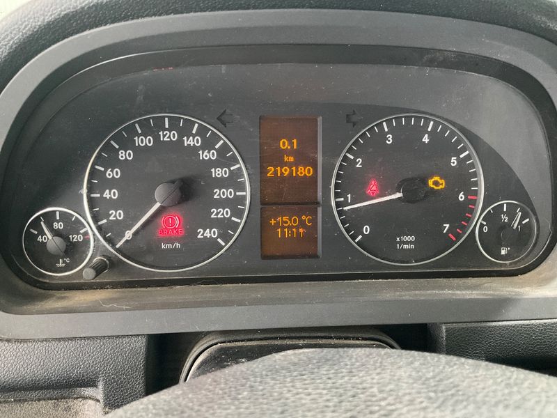 Mercedes-Benz A-Klasse A 160 Classic 2011 – снимка 4