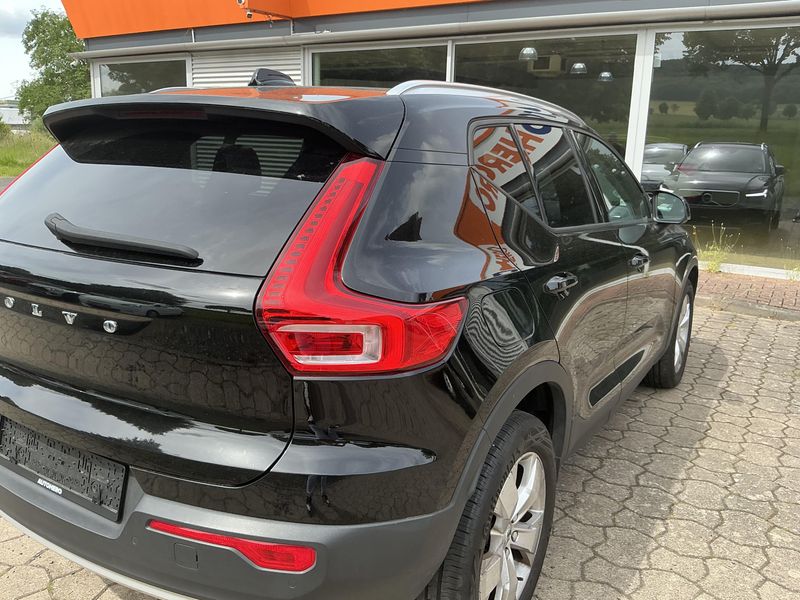 Volvo XC40 1.5 T2 Momentum 2WD 2022 – снимка 8