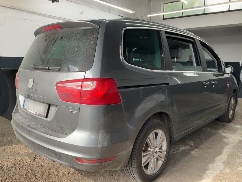 Seat Alhambra 2.0 TDI Style 2015 – снимка 8
