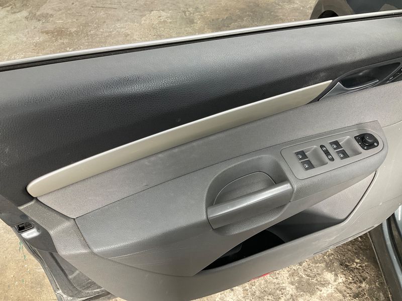 Seat Alhambra 2.0 TDI Style 2015 – снимка 23