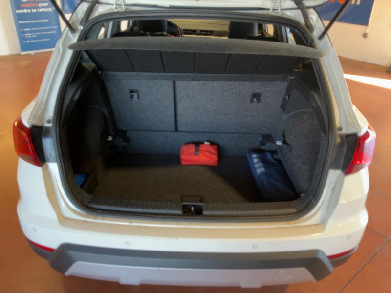 Seat Arona 1.0 TSI Xcellence 2019 – снимка 15