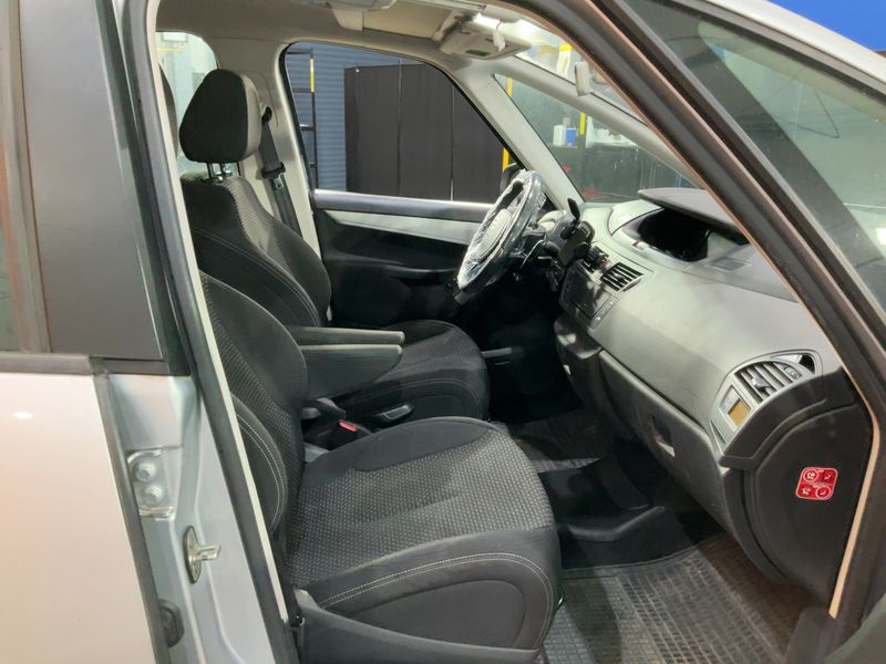 Citroen C4 Grand Picasso 1.6 THP Seduction 2012 – снимка 11
