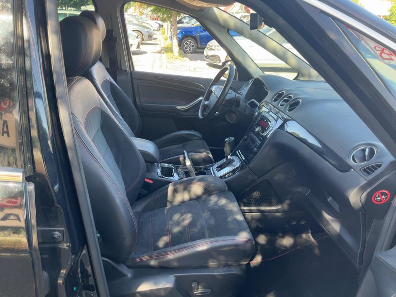 Ford S-Max 2.0 TDCi Titanium S 2011 – снимка 17