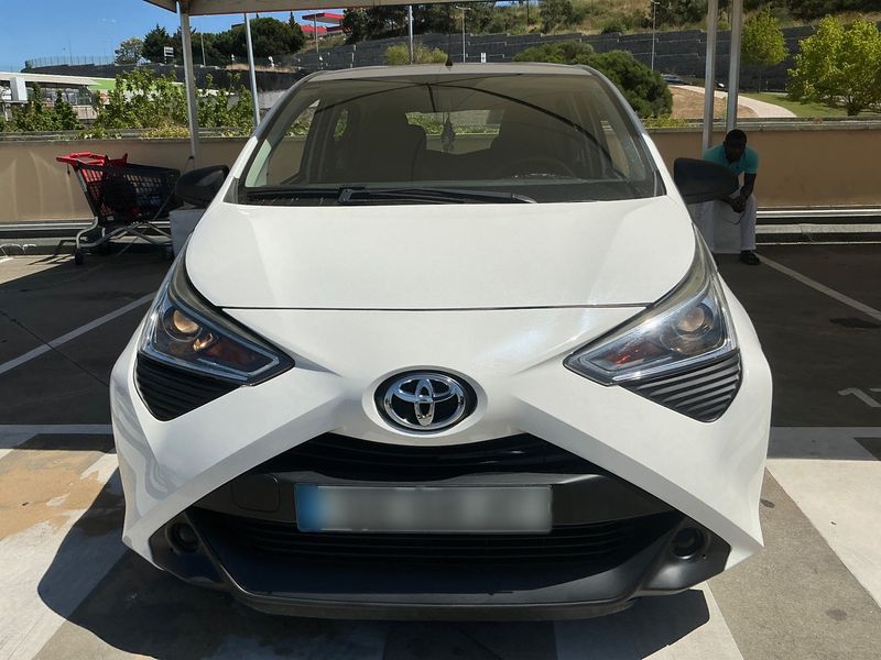 Toyota Aygo 1.0 X-Pro 2019 – снимка 14