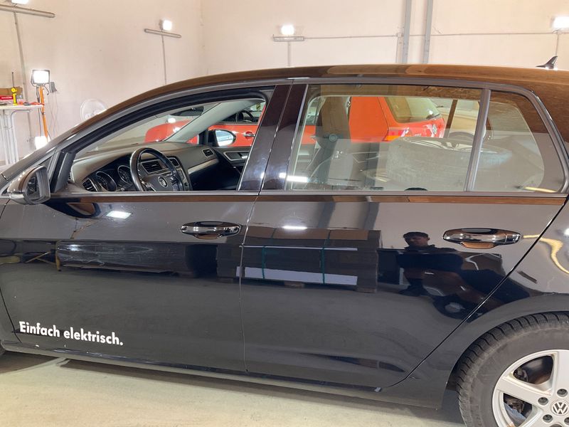 Volkswagen e-Golf VII electric drive 85 kW 2016 – снимка 4
