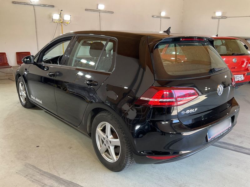 Volkswagen e-Golf VII electric drive 85 kW 2016 – снимка 6