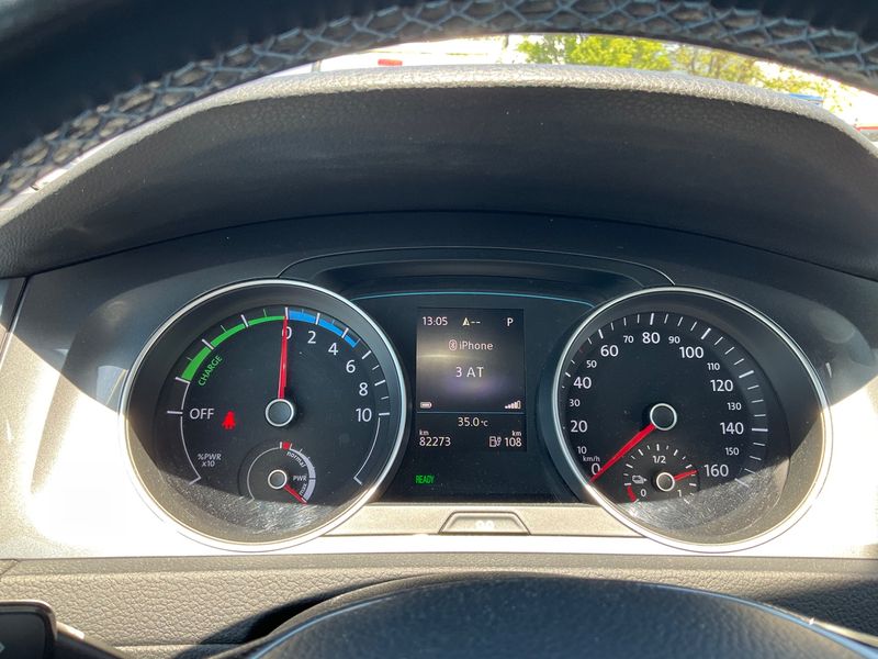 Volkswagen e-Golf VII electric drive 85 kW 2016 – снимка 19