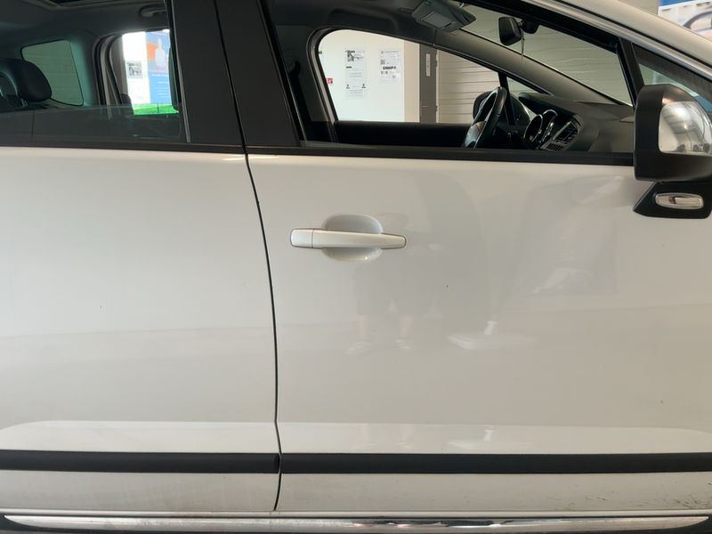 Peugeot 3008 1.6 Blue-HDi Allure 2015 – снимка 10