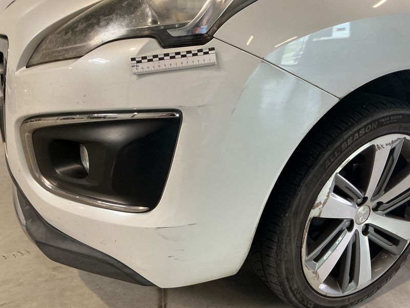 Peugeot 3008 1.6 Blue-HDi Allure 2015 – снимка 30
