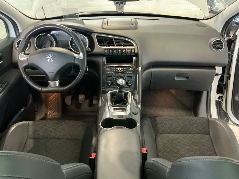 Peugeot 3008 1.6 Blue-HDi Allure 2015 – снимка 17