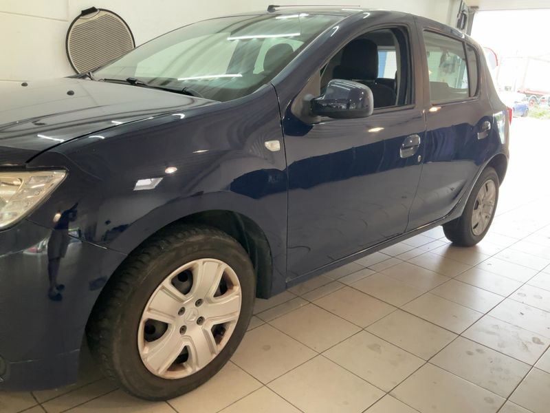 Dacia Sandero 1.0 Laureate 2017 – снимка 2