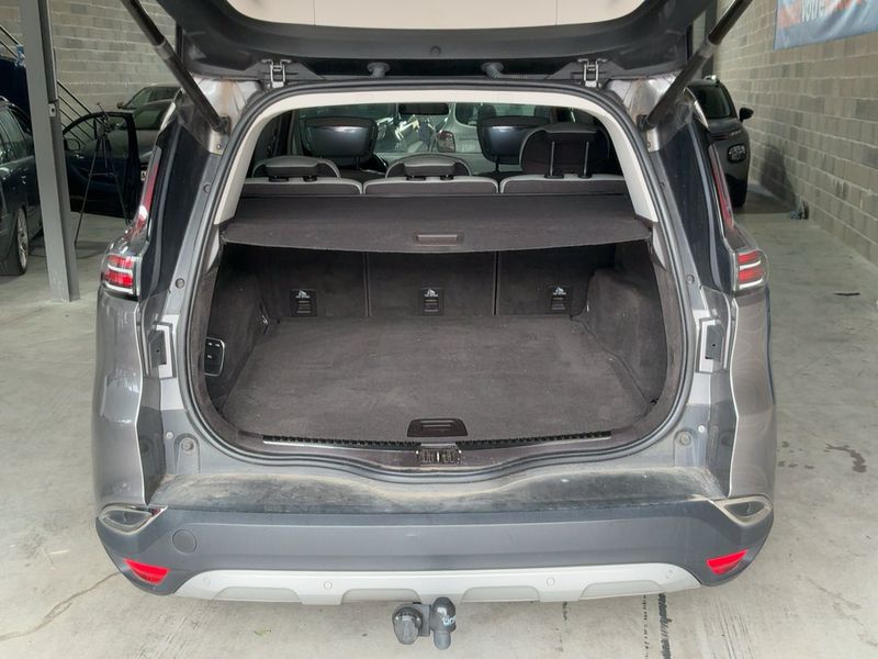 Renault Espace 1.6 dCi Energy Initiale Paris 2016 – снимка 15