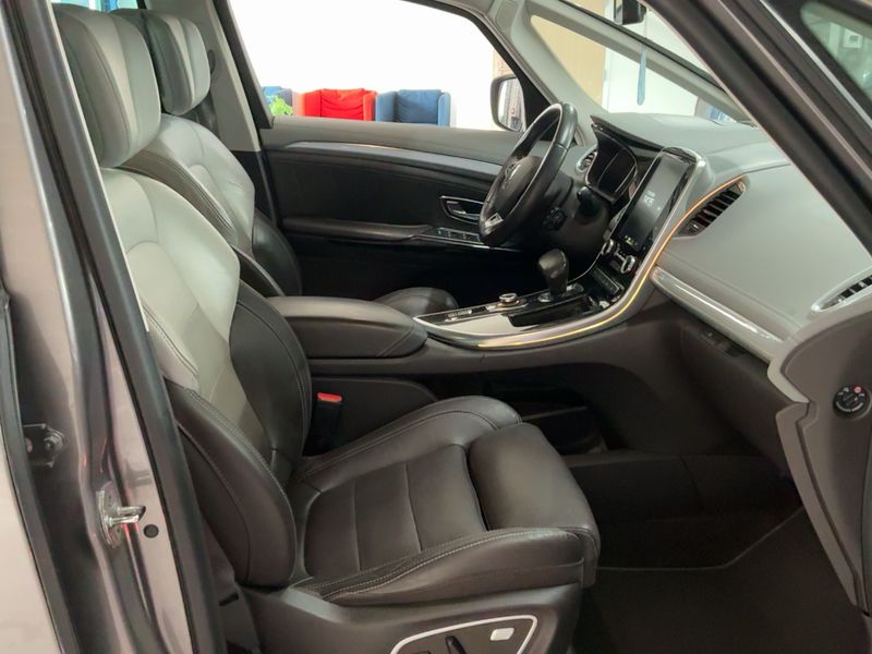 Renault Espace 1.6 dCi Energy Initiale Paris 2016 – снимка 16