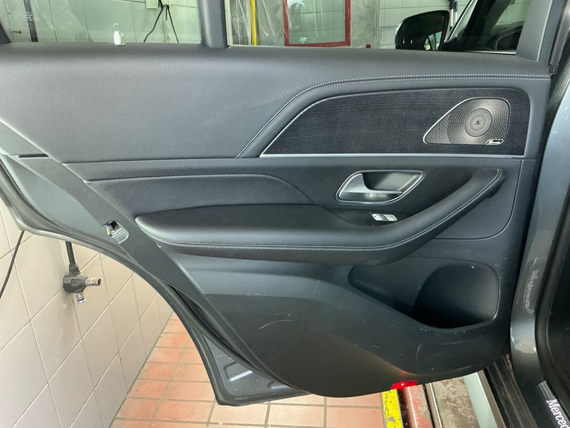 Mercedes-Benz GLE-Klasse GLE 450 Mild-Hybrid 4Matic AMG Line 2021 – снимка 32