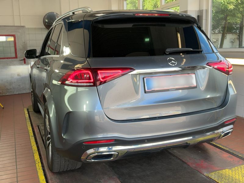 Mercedes-Benz GLE-Klasse GLE 450 Mild-Hybrid 4Matic AMG Line 2021 – снимка 6