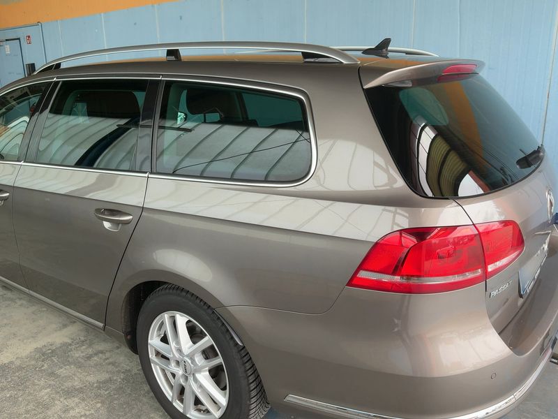 Volkswagen Passat 2.0 TDI Highline BlueMotion Tech 2011 – снимка 3
