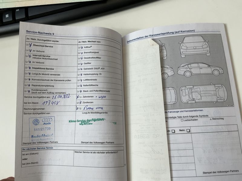 Volkswagen Touran 1.6 TDI Life BlueMotion Tech 2013 – снимка 32
