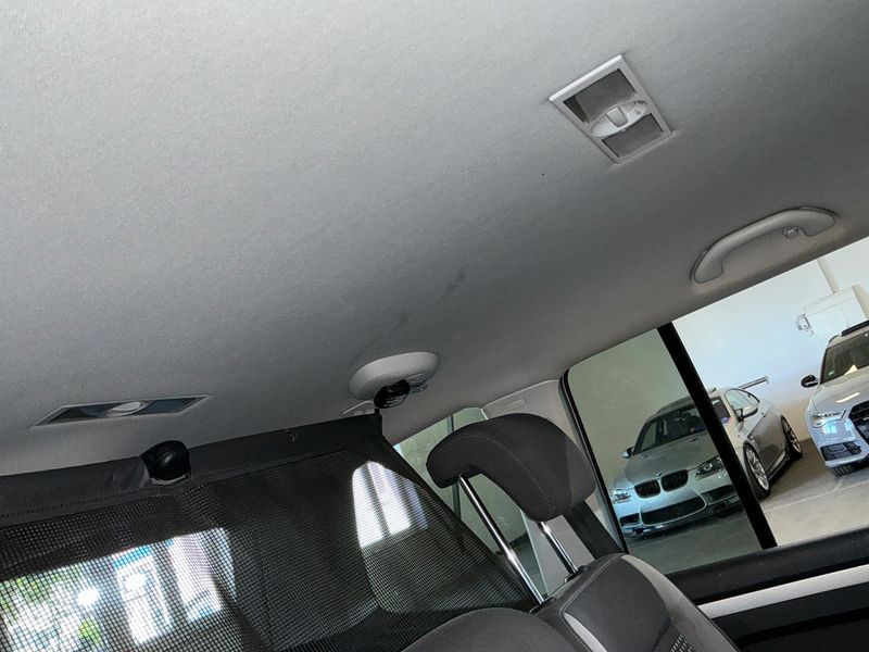 Volkswagen Touran 1.6 TDI Life BlueMotion Tech 2013 – снимка 37