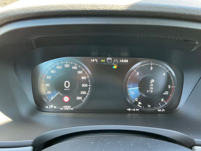 Volvo V90 2.0 D4 Momentum 2018 – снимка 18