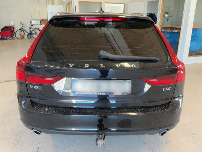 Volvo V90 2.0 D4 Momentum 2018 – снимка 7