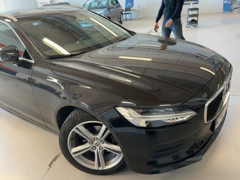 Volvo V90 2.0 D4 Momentum 2018 – снимка 12