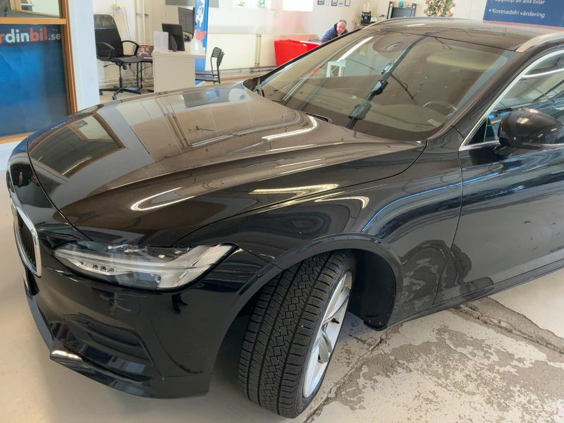 Volvo V90 2.0 D4 Momentum 2018 – снимка 2