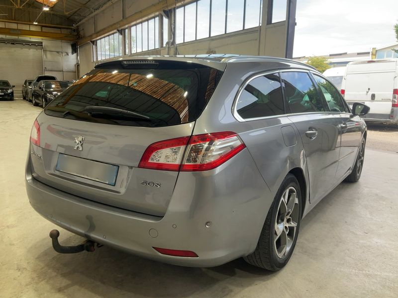 Peugeot 508 2.0 Blue-HDi Féline 2015 – снимка 8