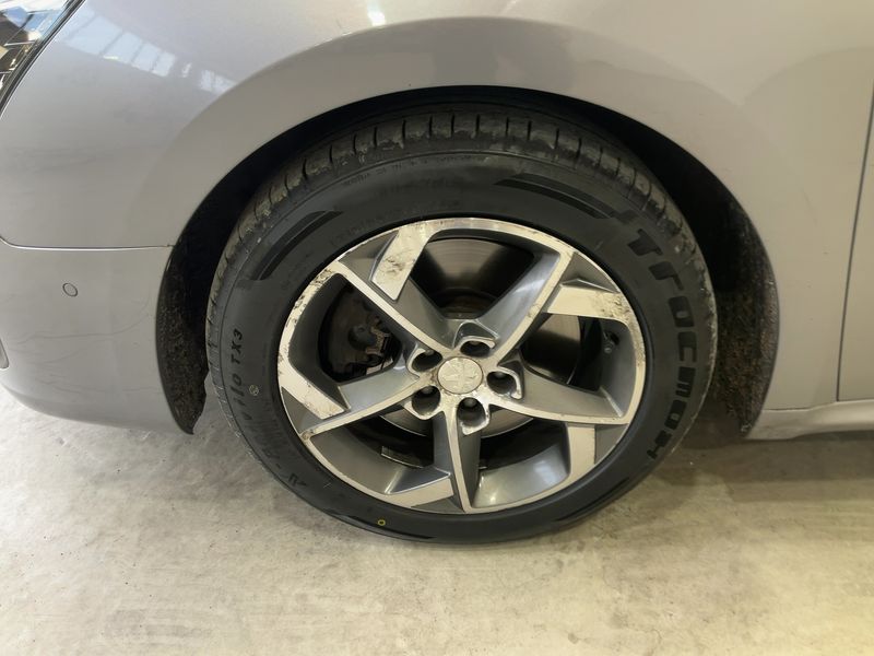 Peugeot 508 2.0 Blue-HDi Féline 2015 – снимка 3
